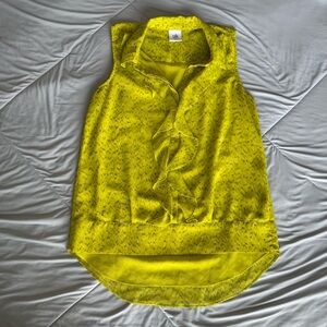 CAbi Yellow Sleeveless Tank Blouse with Ruffle Detail Collar and Buttons